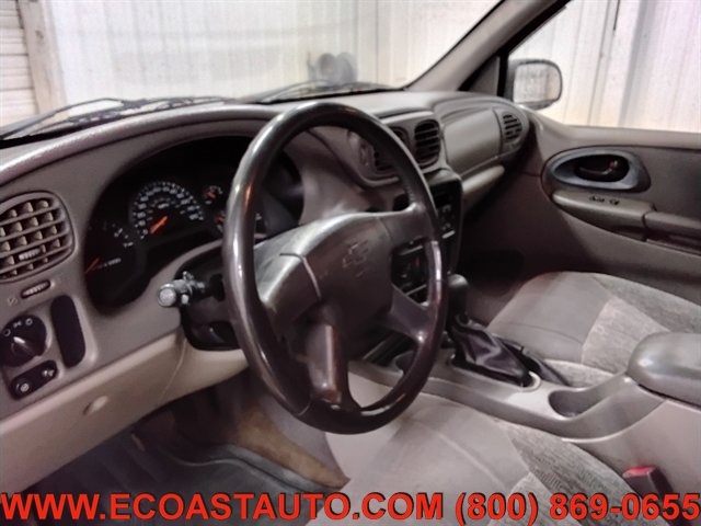 Used 2002 Chevrolet TrailBlazer LS w/ Preferred Equipment Group AWD/4WD image 11