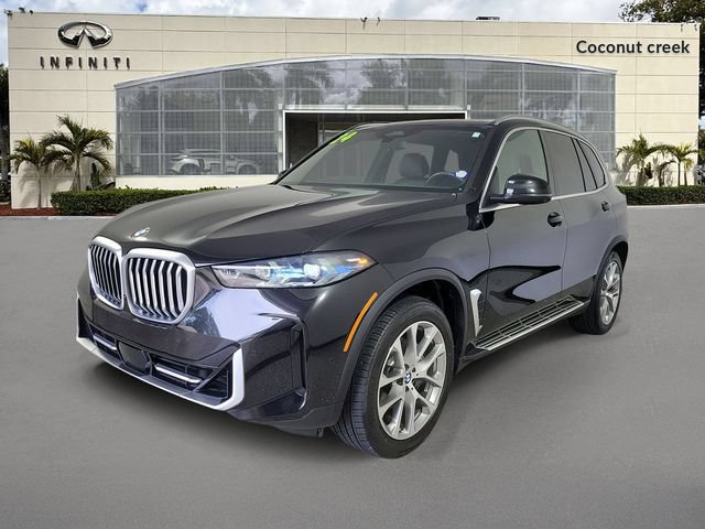 Used 2024 BMW X5 sDrive40i RWD image 2