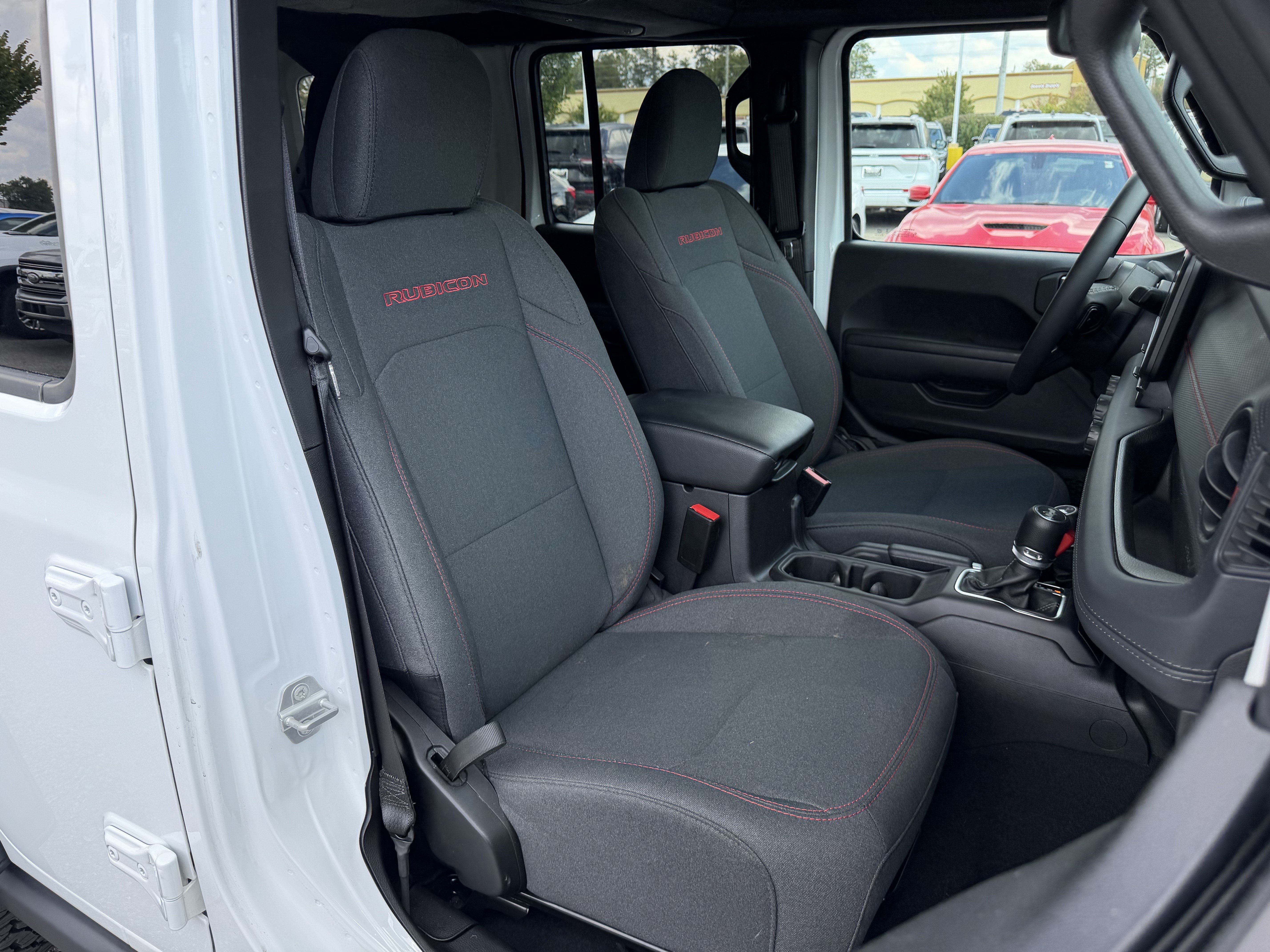 Used 2026 Jeep Wrangler Unlimited Rubicon AWD/4WD image 34