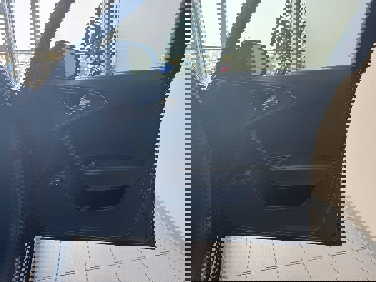 Used 2016 Audi A6 3.0T Premium Plus w/ S Line Sport Package image 17