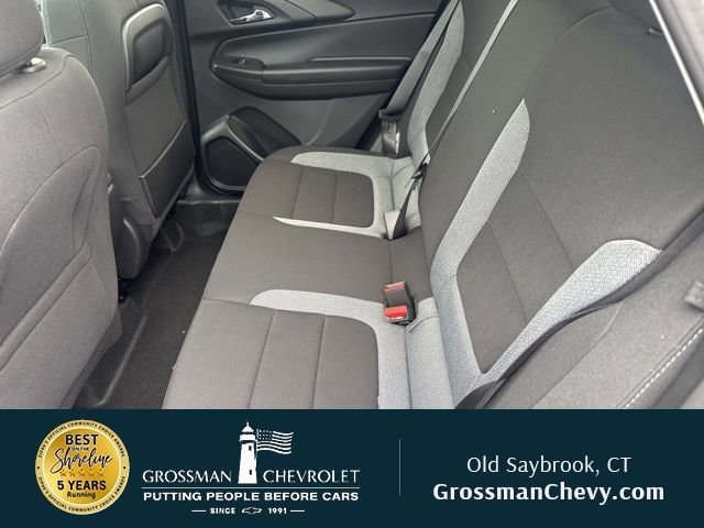 New 2026 Chevrolet TrailBlazer LT w/ LT Cold Weather Package FWD image 18