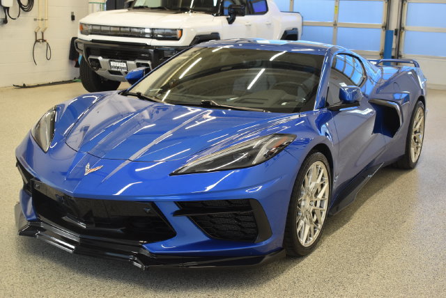 Used 2020 Chevrolet Corvette Stingray Preferred Cpe w/ 2LT Preferred Equipment Group RWD image 8
