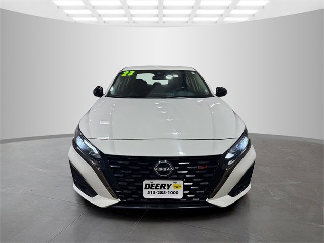 Used 2023 Nissan Altima 2.5 SR image 3