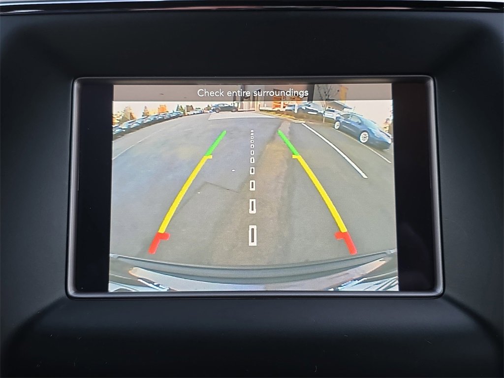 Used 2018 Jeep Grand Cherokee Laredo image 26