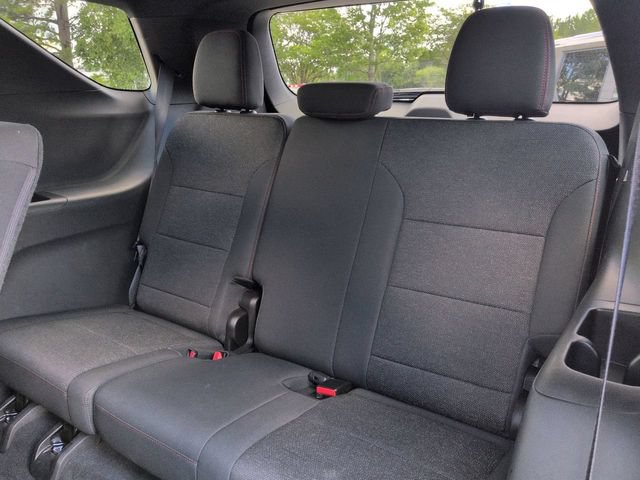 Used 2024 Chevrolet Traverse Z71 AWD/4WD image 17