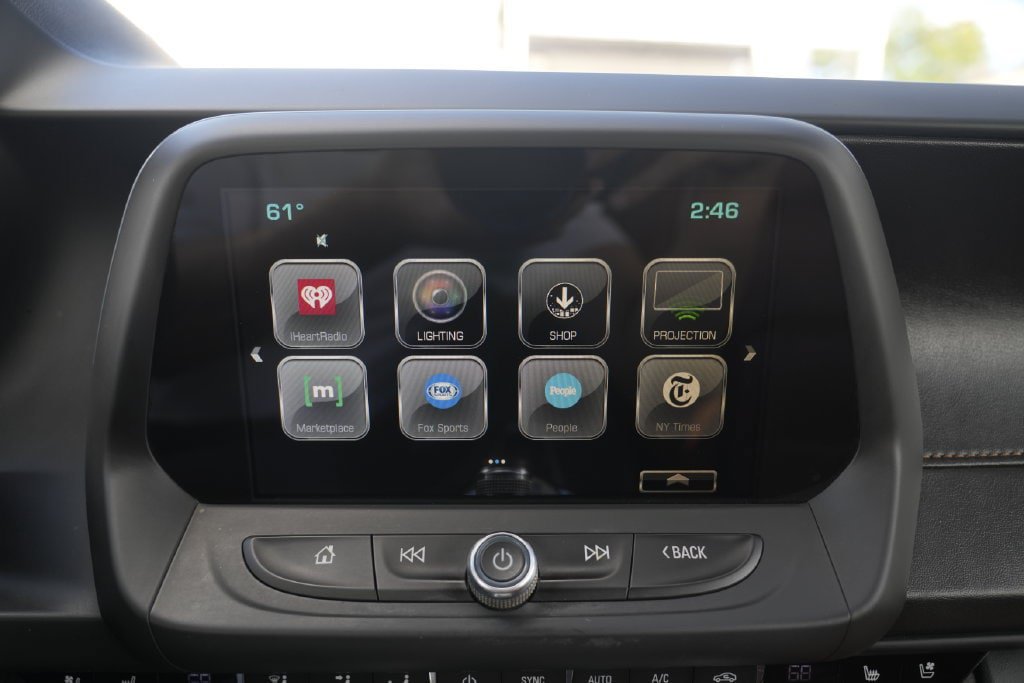 Used 2018 Chevrolet Camaro SS RWD image 57