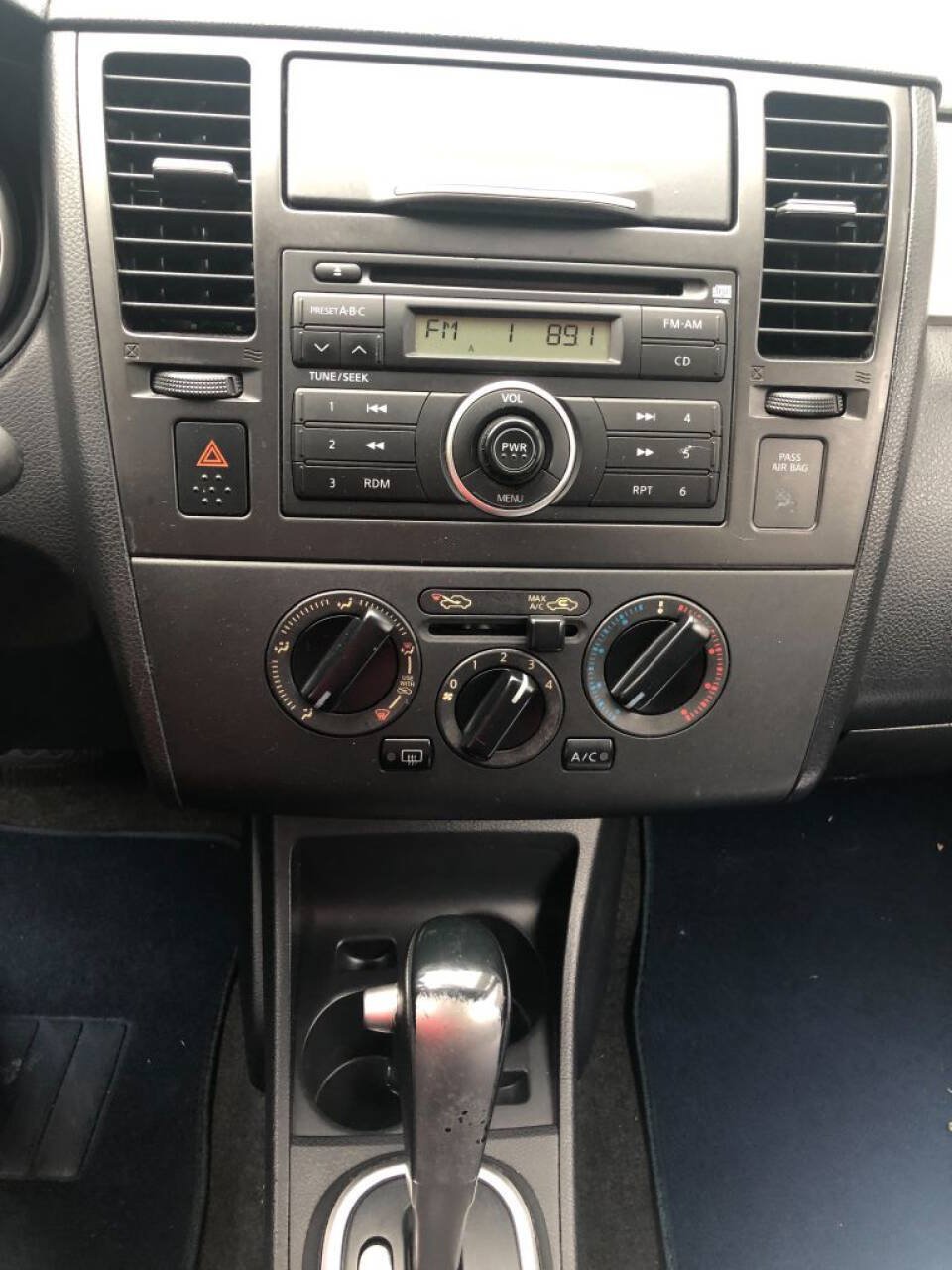 Used 2007 Nissan Versa 1.8 S w/ PWR Pkg FWD image 12