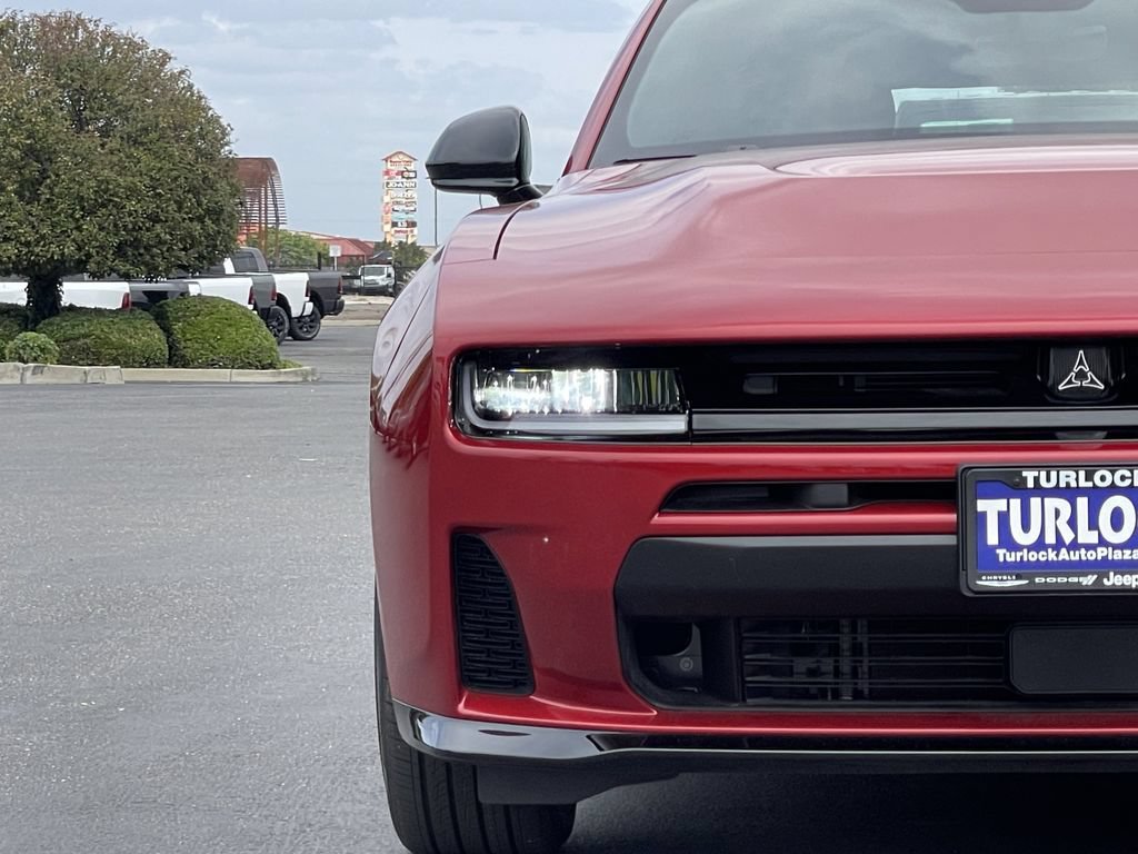 New 2026 Dodge Charger R/T w/ Blacktop Package AWD/4WD image 4