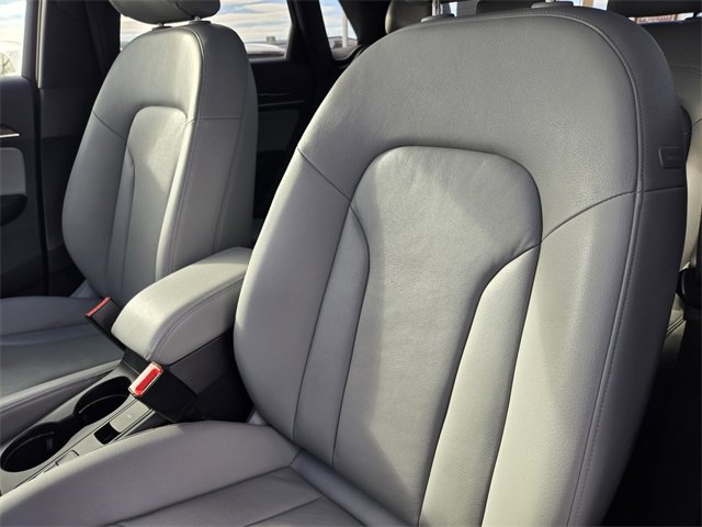 Used 2016 Audi Q3 2.0T Premium Plus w/ Technology Package image 15