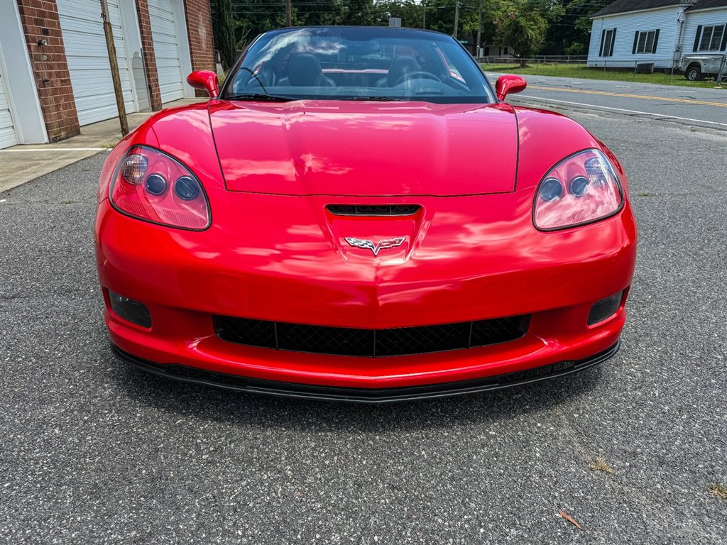 Used 2012 Chevrolet Corvette Grand Sport w/ 2LT Preferred Equipment Group RWD image 14