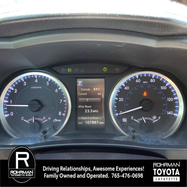 Used 2017 Toyota Highlander Plus AWD/4WD image 11