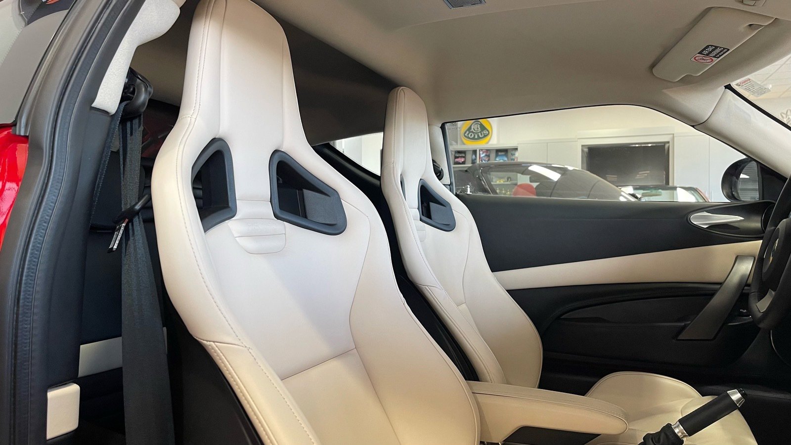 Used 2010 Lotus Evora image 37