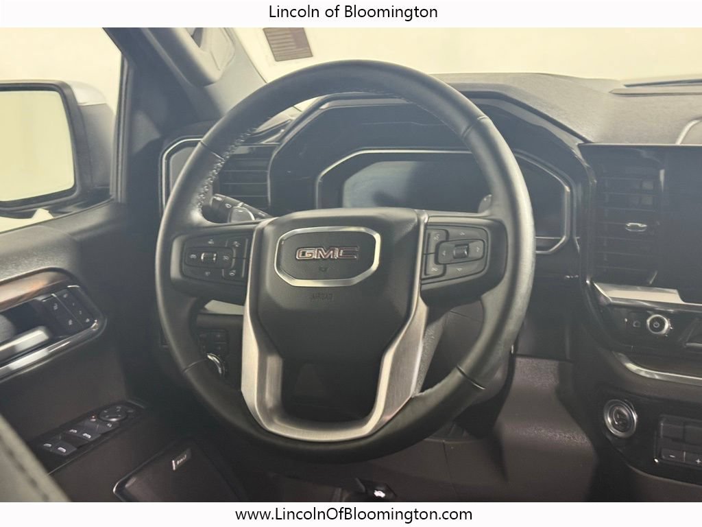 Used 2025 GMC Sierra 1500 SLT w/ SLT Premium Package AWD/4WD image 16