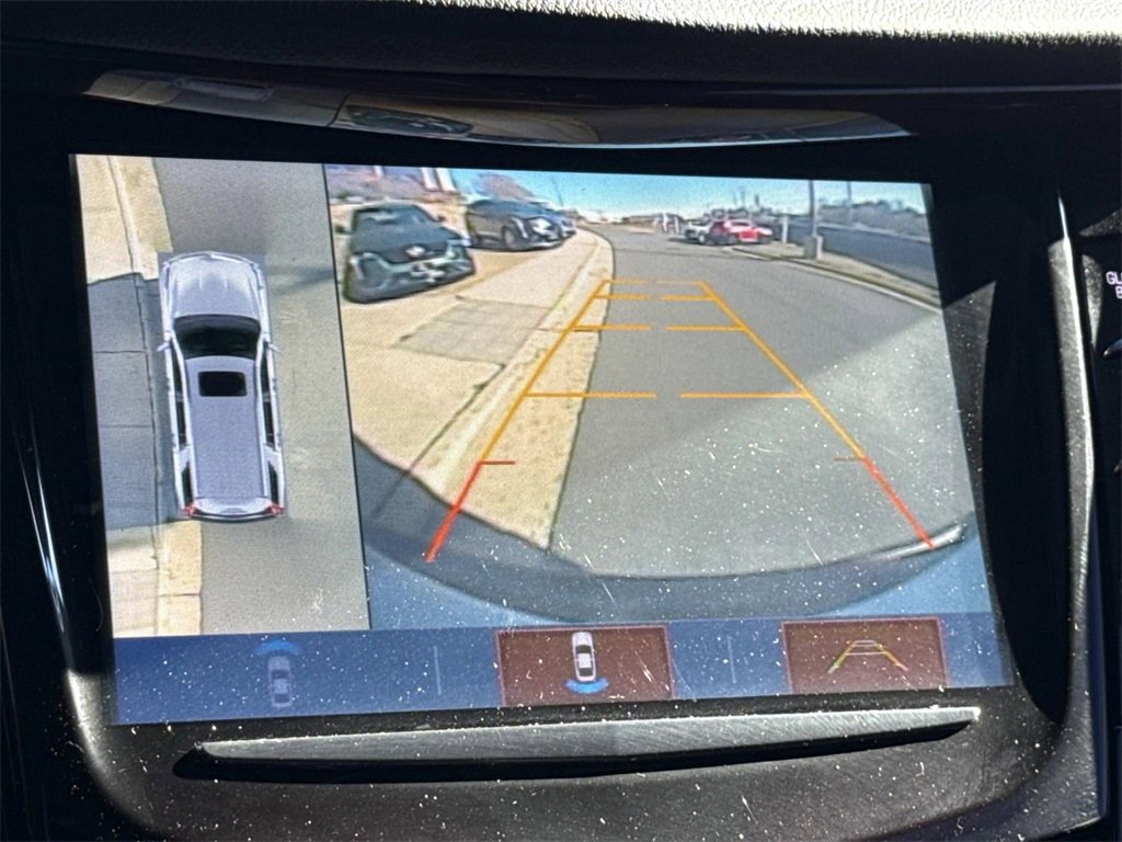 Used 2018 Cadillac Escalade ESV Premium Luxury image 23