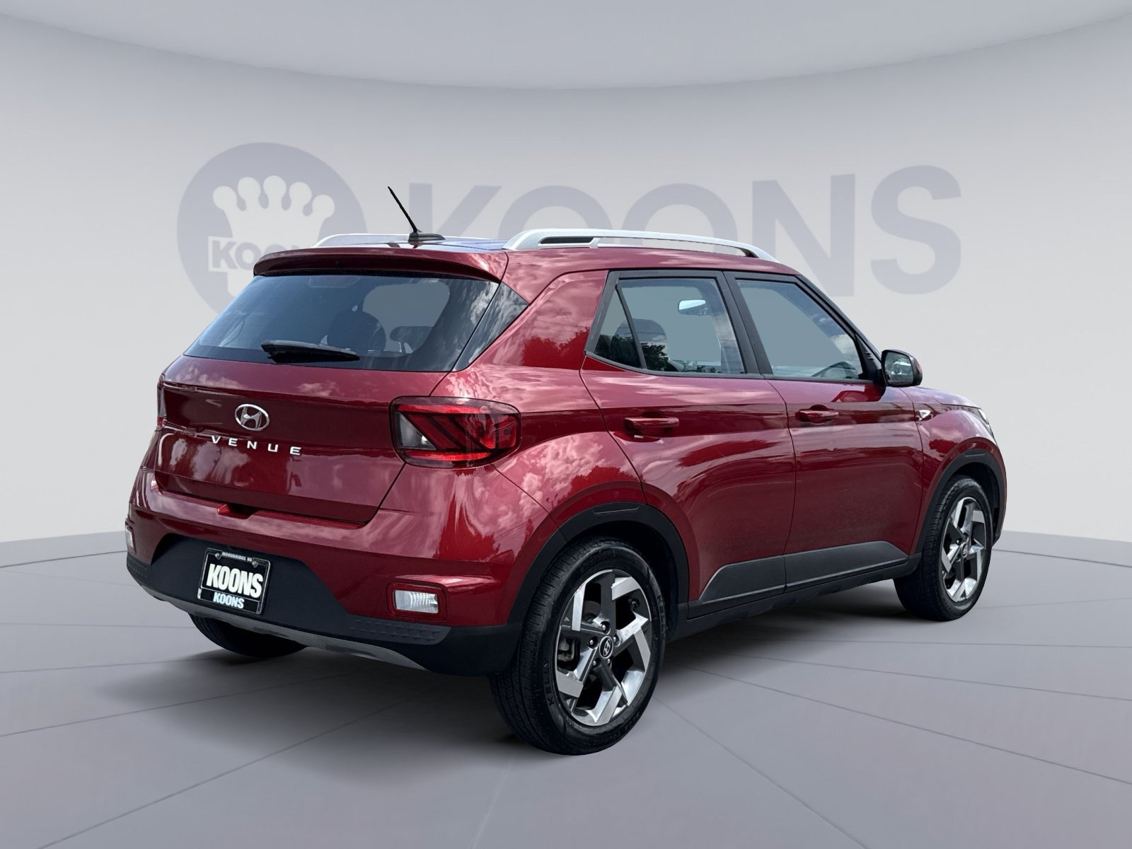 Certified 2024 Hyundai Venue SEL FWD image 7