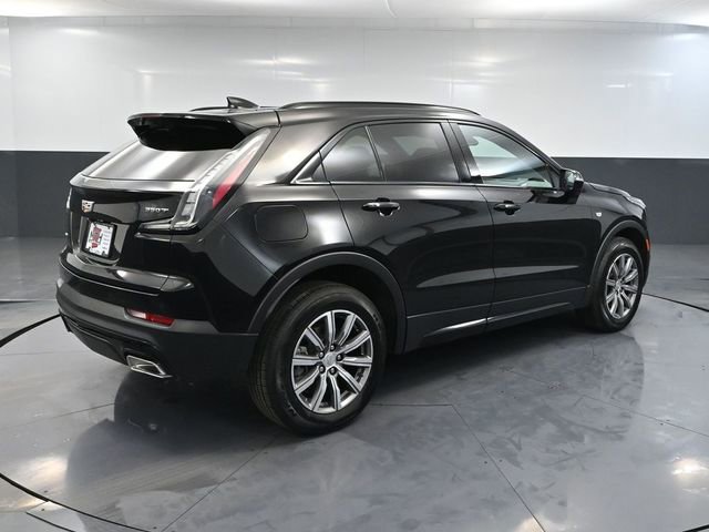 Used 2023 Cadillac XT4 Sport image 4