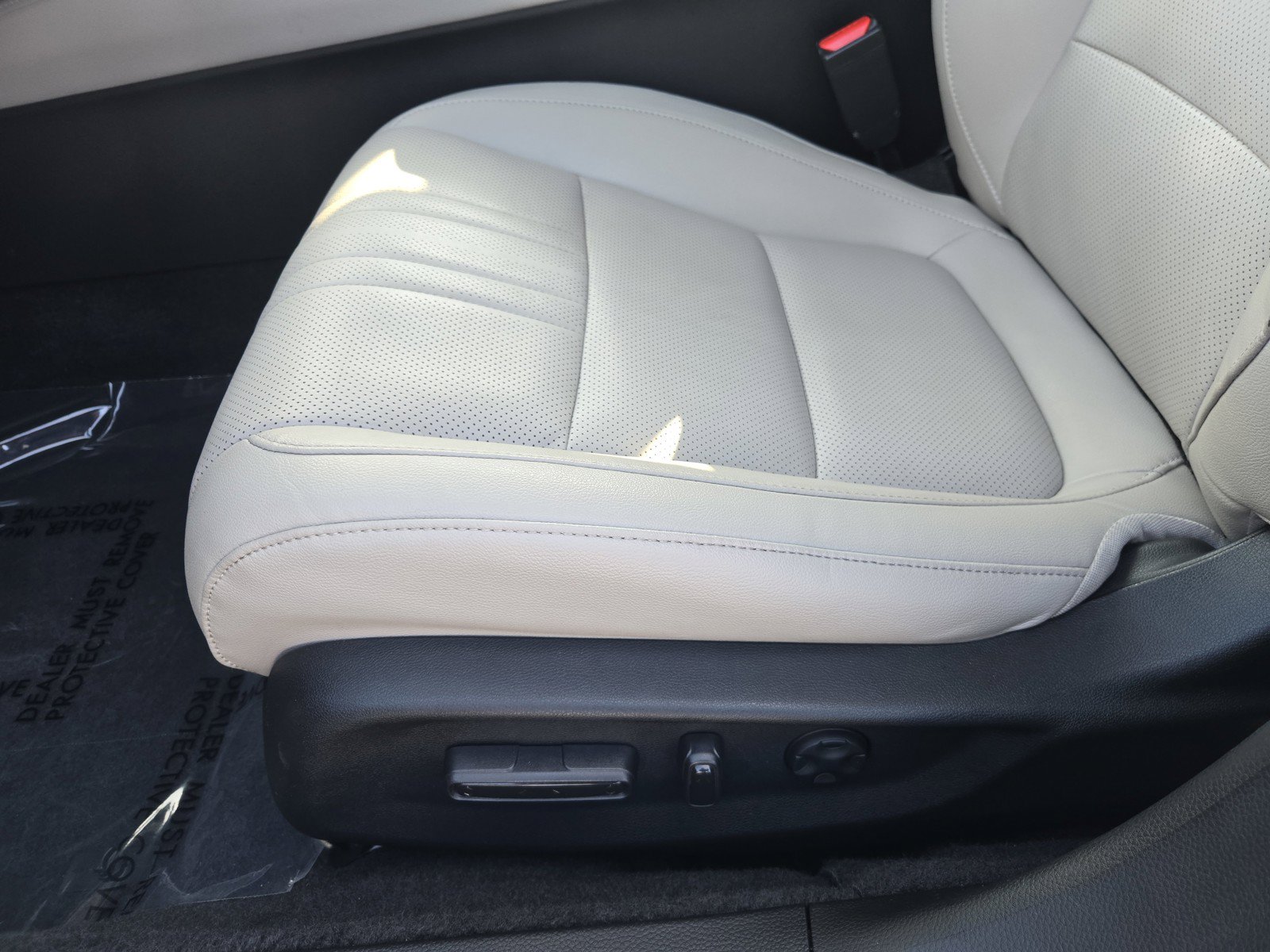 Used 2022 Honda Accord Touring image 16