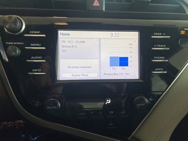 Used 2018 Toyota Camry XLE FWD image 28