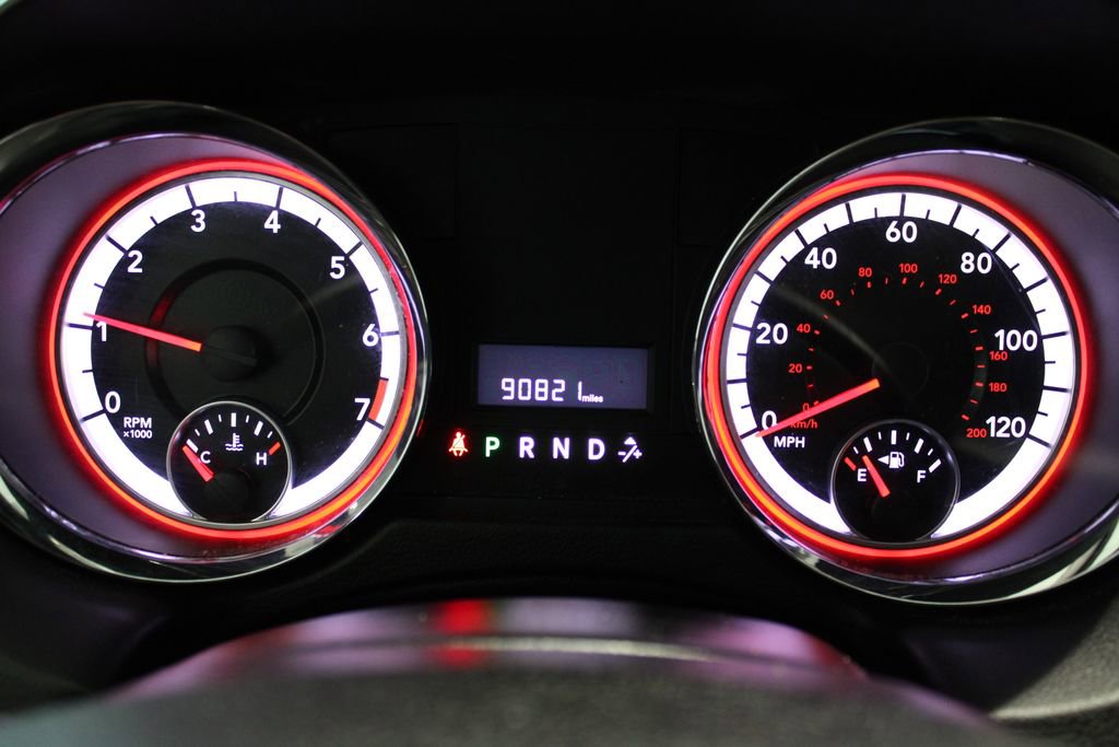 Used 2019 Dodge Grand Caravan SXT image 5