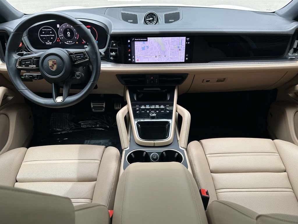 Certified 2025 Porsche Cayenne S AWD/4WD image 15