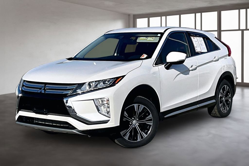 Used 2020 Mitsubishi Eclipse Cross SE image 2
