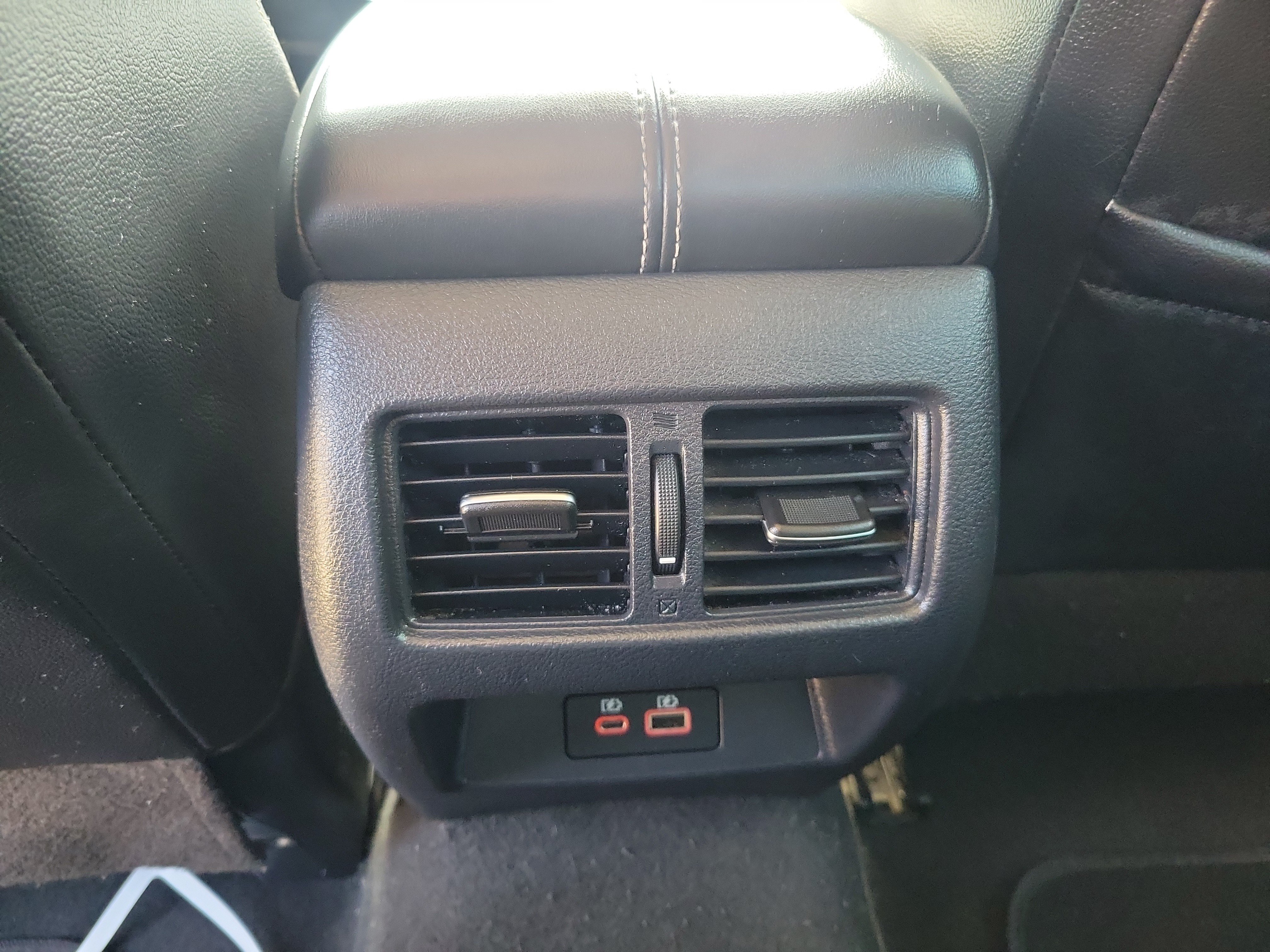 Used 2022 Nissan Altima 2.5 SL FWD image 9