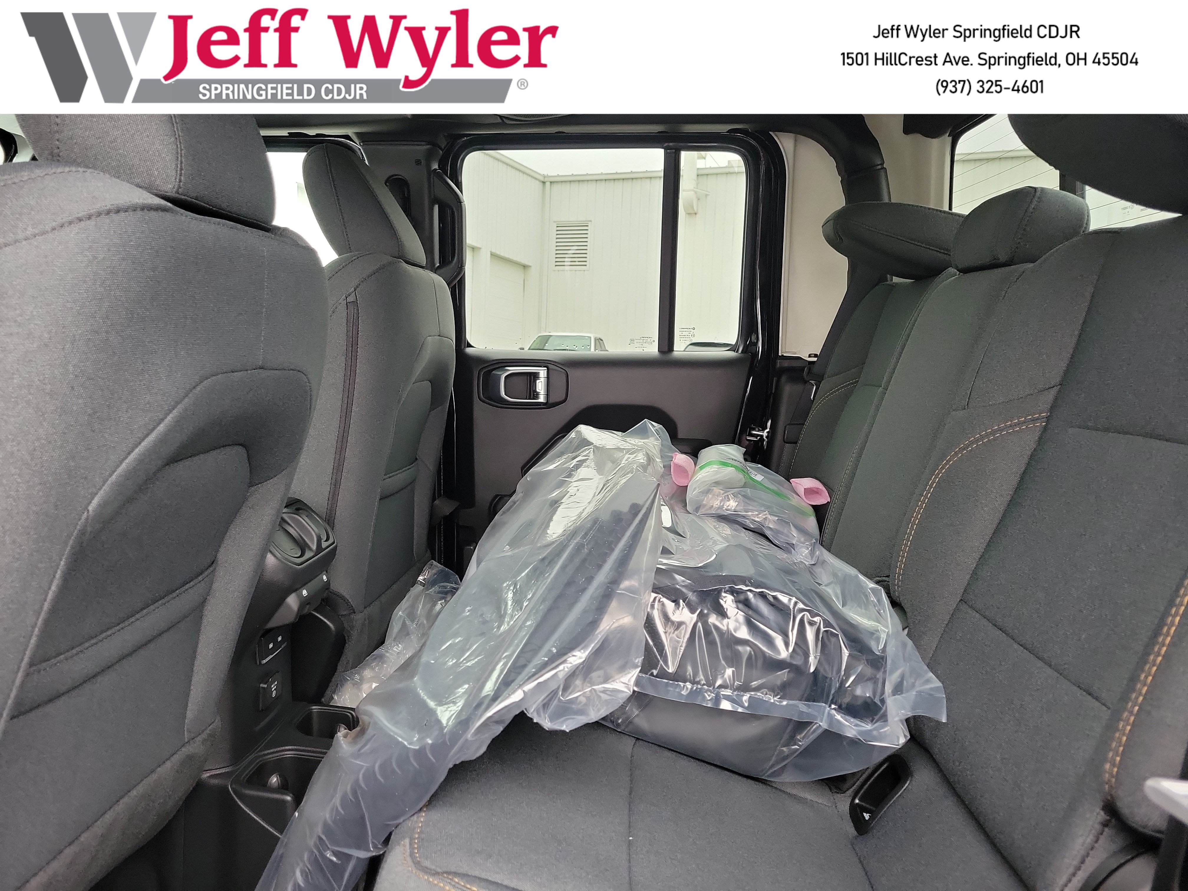 New 2026 Jeep Gladiator Sport AWD/4WD image 16
