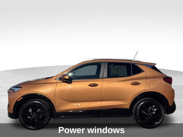 Used 2024 Buick Encore GX Sport Touring image 4