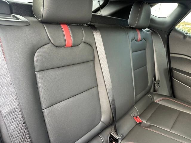 New 2026 Chevrolet Trax RS w/ Sunroof Package FWD image 27