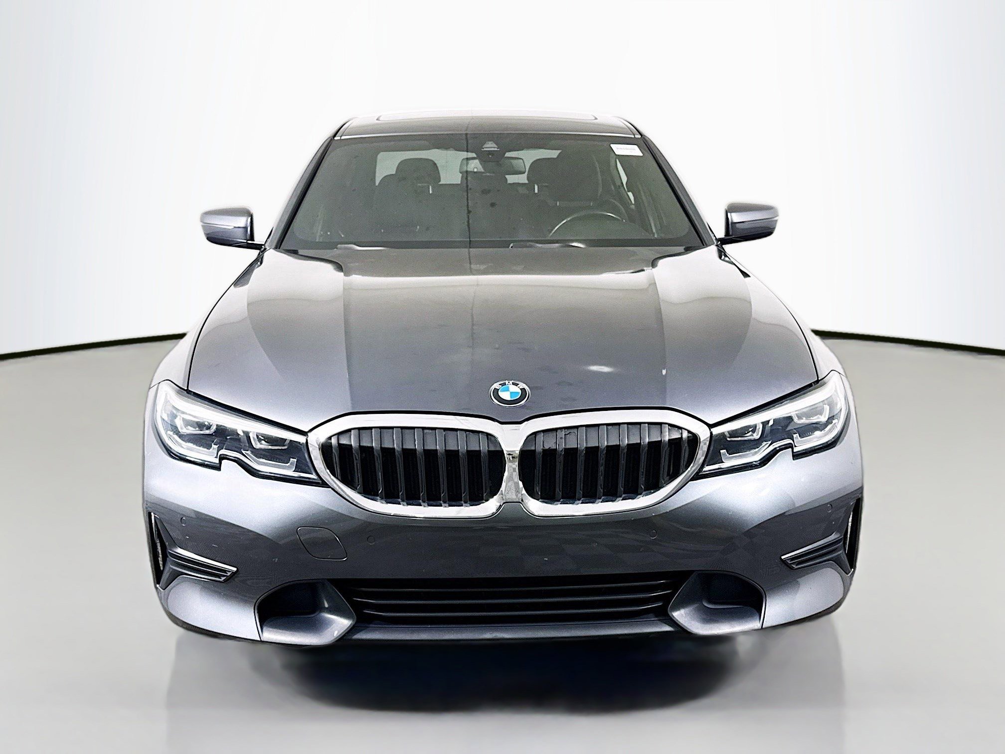 Used 2019 BMW 330i 330i image 2