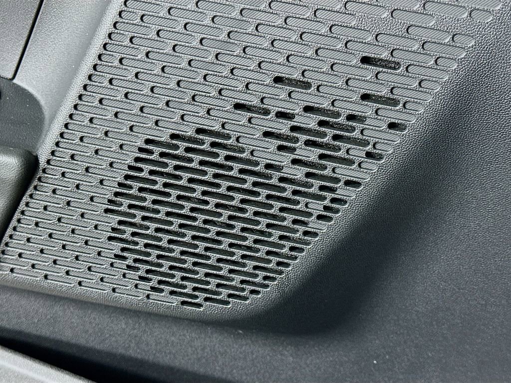 Certified 2025 MINI Cooper 2-Door Hardtop image 18