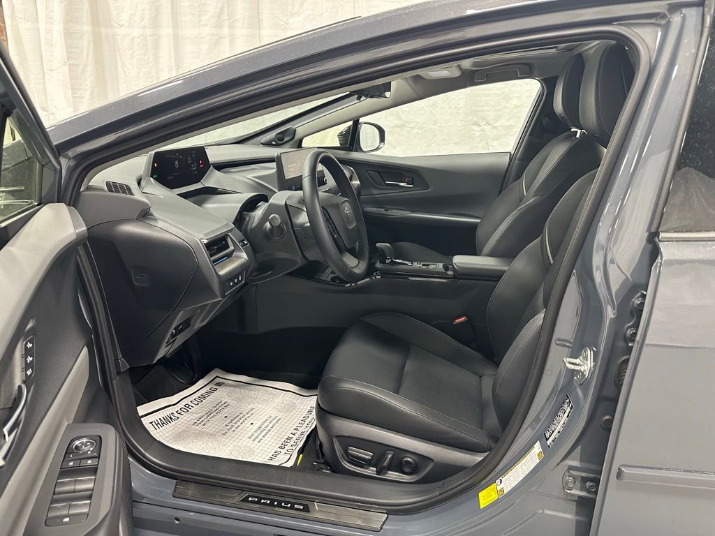 Used 2024 Toyota Prius Limited w/ Limited Premium Package AWD/4WD image 10