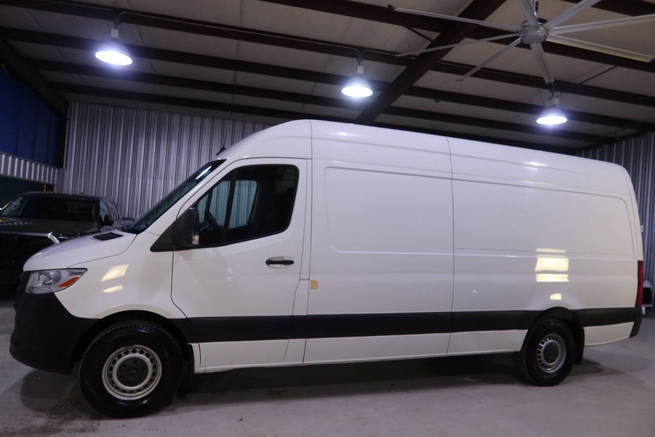 Used 2021 Mercedes-Benz Sprinter 2500 w/ Driver Convenience Package image 1
