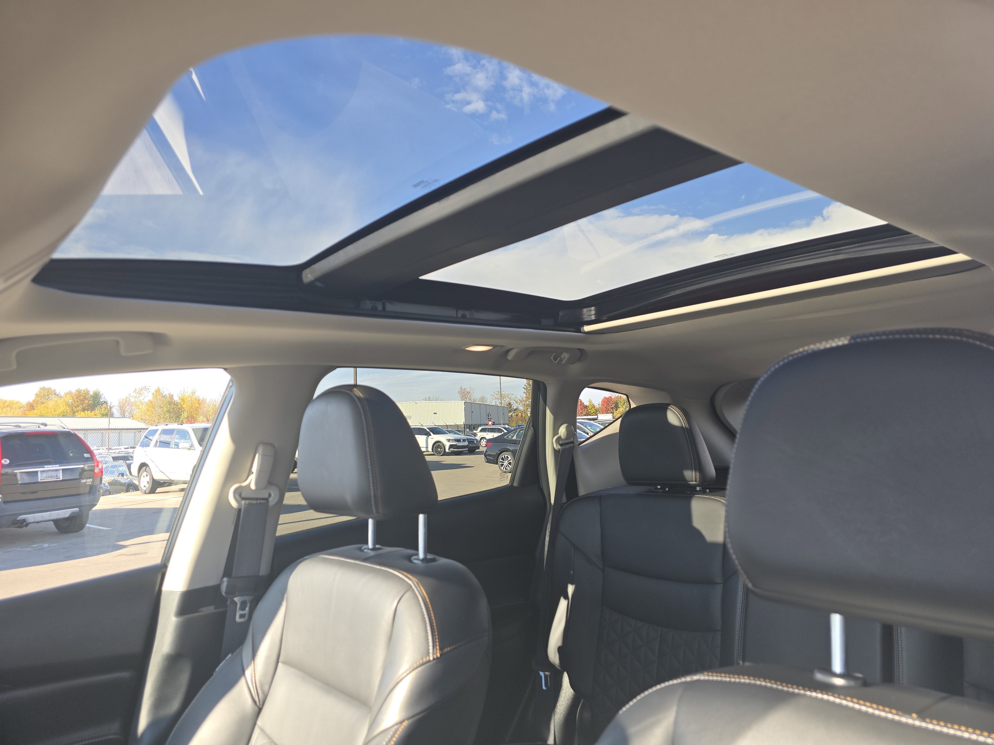 Used 2022 Nissan Murano Platinum w/ Cargo Package image 9