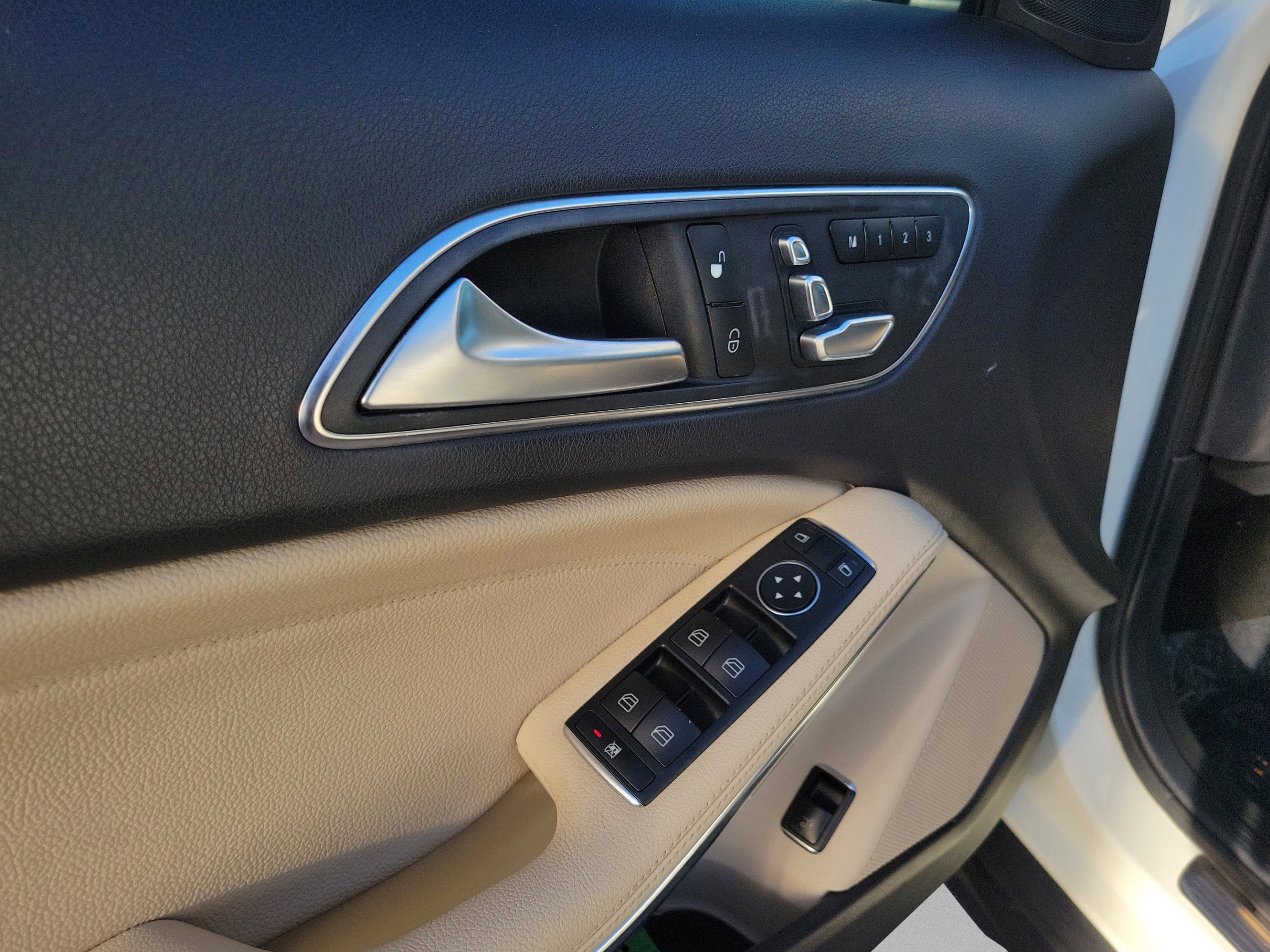 Certified 2018 Mercedes-Benz GLA 250 image 14