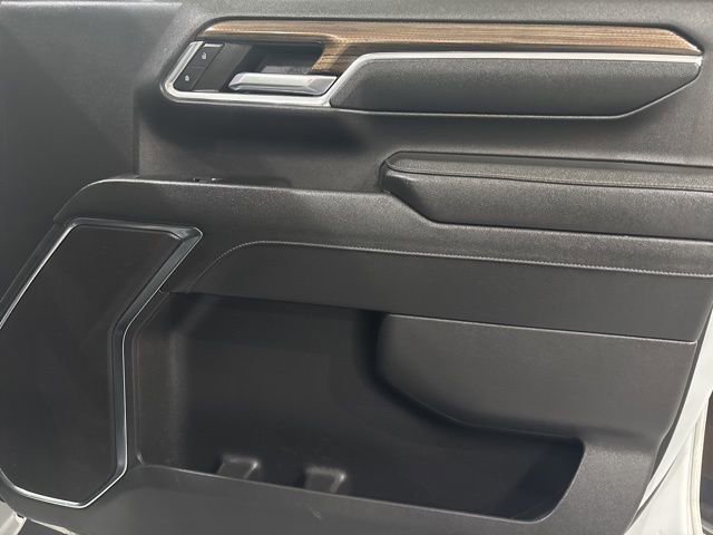 Used 2024 Chevrolet Silverado 2500 LT w/ Convenience Package image 36