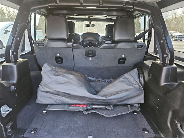 Used 2021 Jeep Wrangler Unlimited Sahara image 25