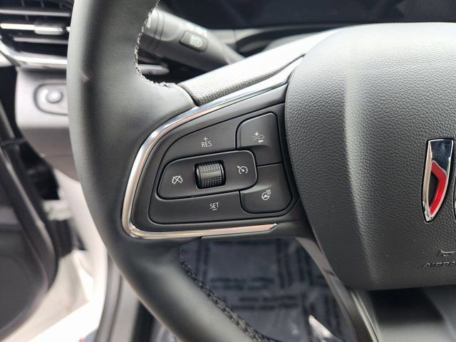 New 2026 Buick Envista Avenir image 18