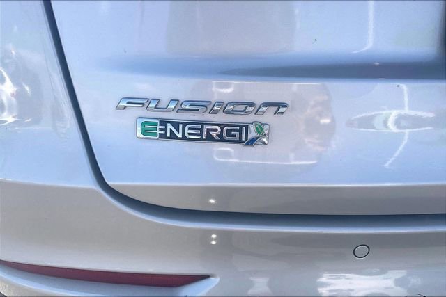 Used 2019 Ford Fusion Energi Titanium image 8
