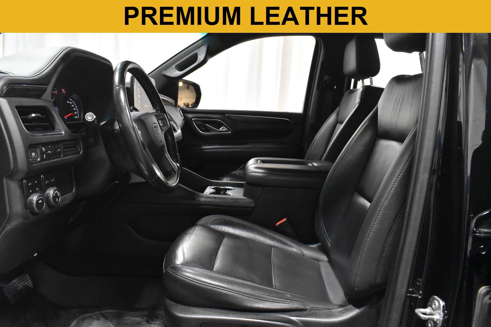 Used 2021 Chevrolet Tahoe Z71 image 3