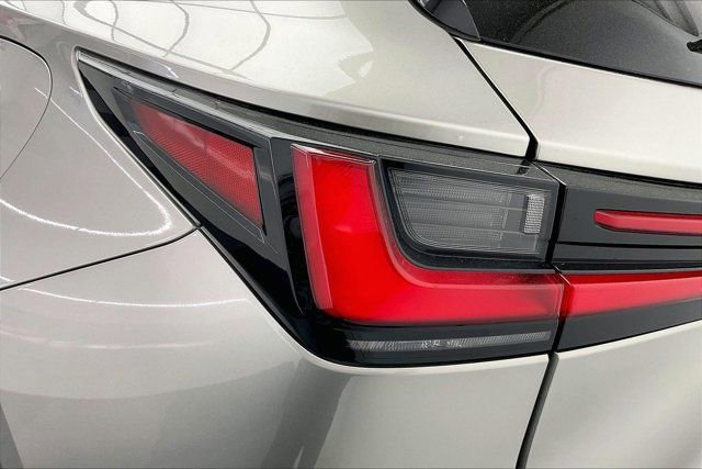 Used 2023 Lexus NX 350 AWD image 30