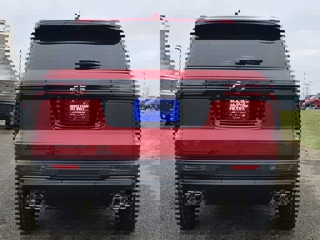 New 2026 Chevrolet Traverse LT w/ Midnight/Sport Edition image 12