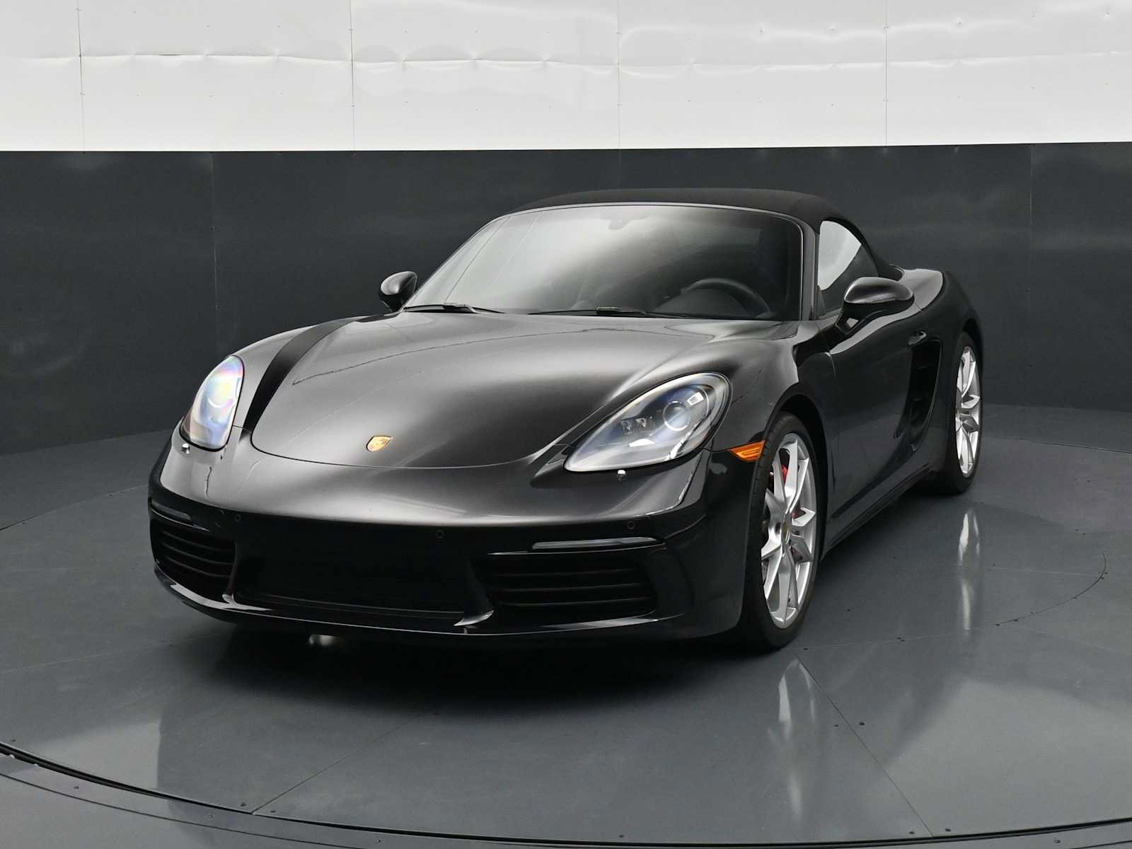 Certified 2024 Porsche 718 Boxster S RWD image 24