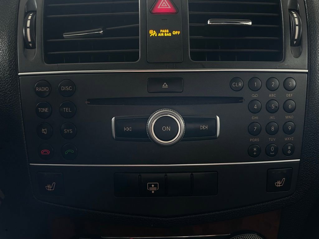 Used 2011 Mercedes-Benz C 300 4MATIC Sedan image 37