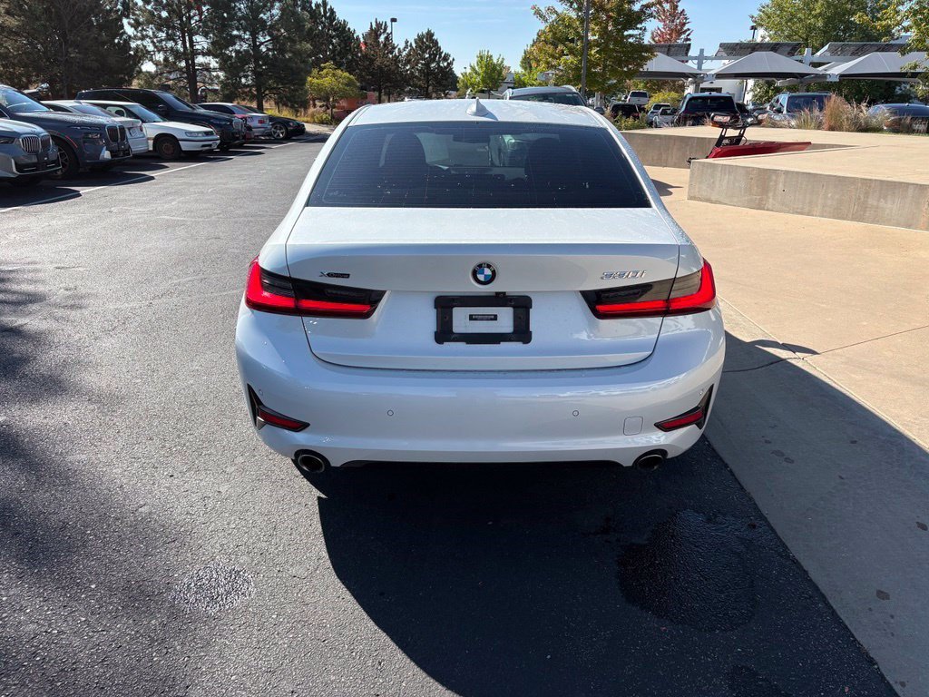 Used 2021 BMW 330i xDrive Sedan w/ Convenience Package AWD/4WD image 6
