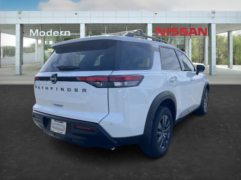 New 2026 Nissan Pathfinder SV image 7