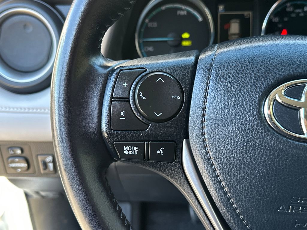 Used 2016 Toyota RAV4 Limited w/ Advanced Technology Package image 27