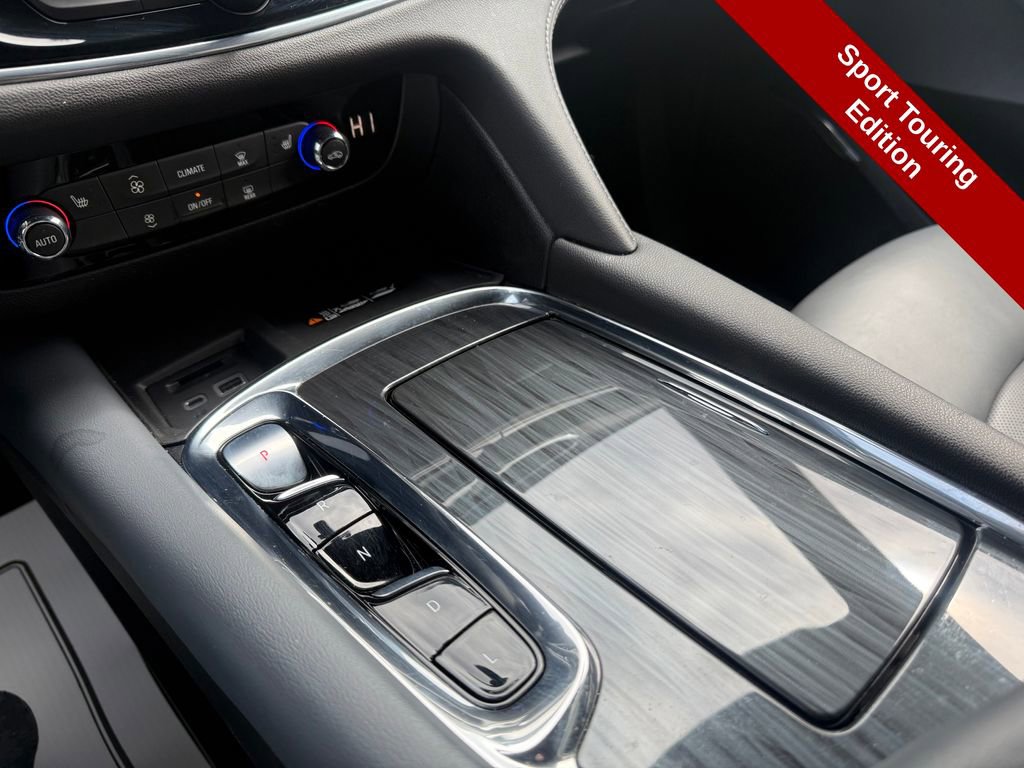 Used 2023 Buick Enclave Essence w/ Sport Touring Edition image 29