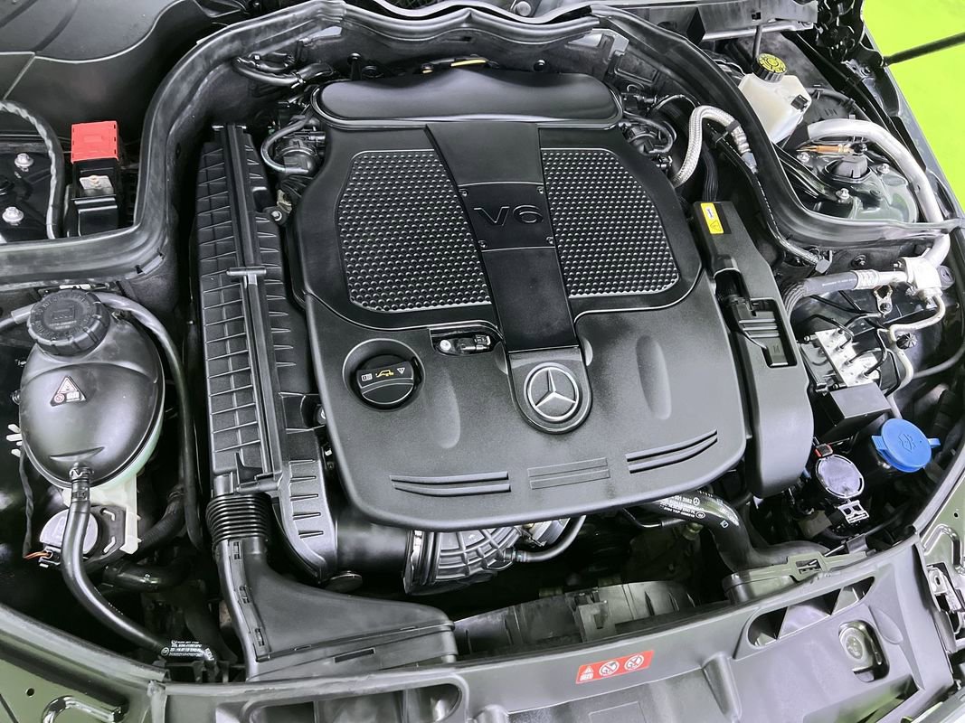 Used 2013 Mercedes-Benz C 350 Sport w/ Multimedia Pkg image 17