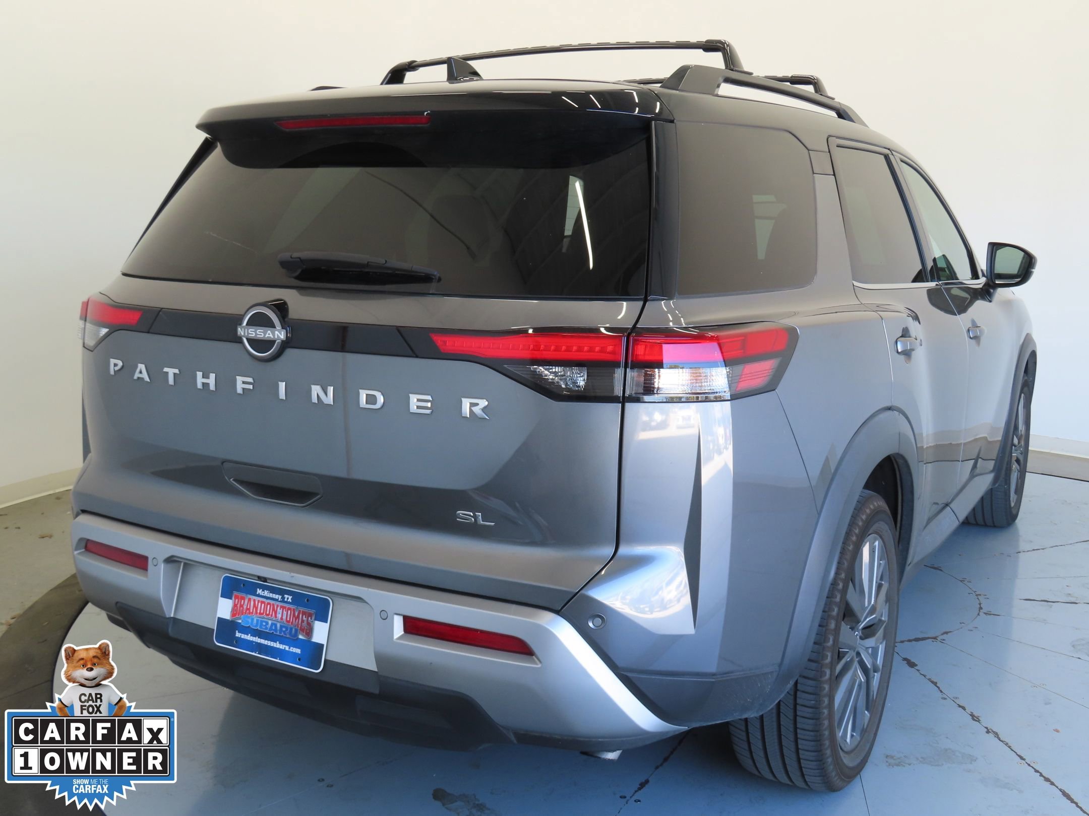 Used 2022 Nissan Pathfinder SL w/ SL Premium Package image 4